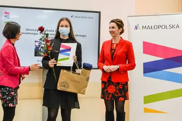 W Nowym Sączu odbyła się uroczysta gala dla stypendystów Regionalnego Programu Stypendialnego