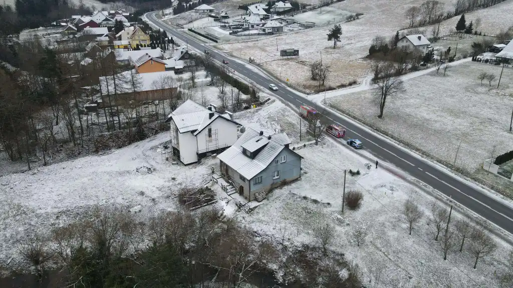Strażacy interweniowali w Nowej Wsi. Zapaliła się sadza w kominie