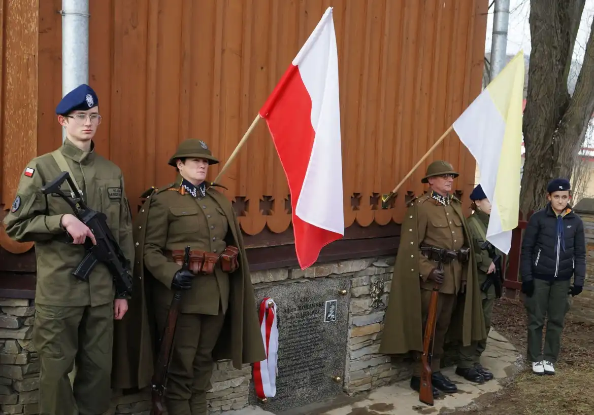 W Marcinkowicach odsłonięto tablicę upamiętniającą oficera Powstania Styczniowego