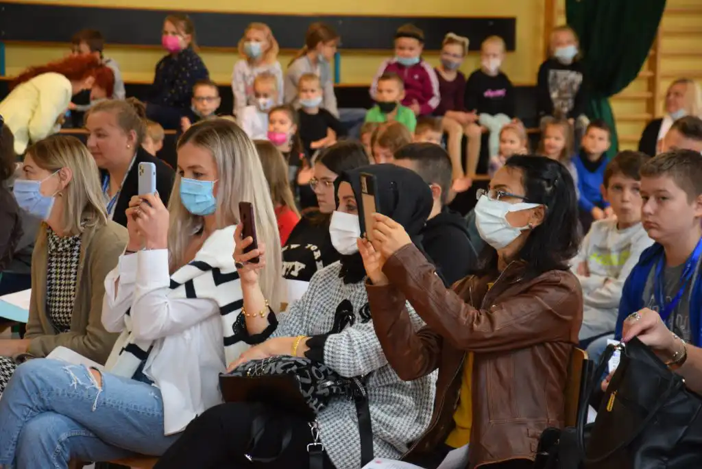 Goście z Turcji i Rumunii w Szkole Podstawowej nr 2 w Starym Sączu
