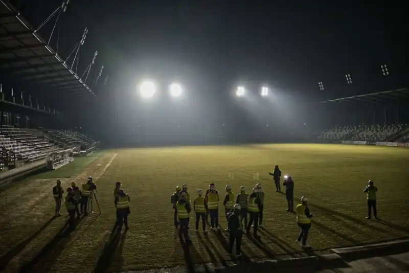 Stadion Sandecji nabiera kształtów. Prace idą zgodnie z planem