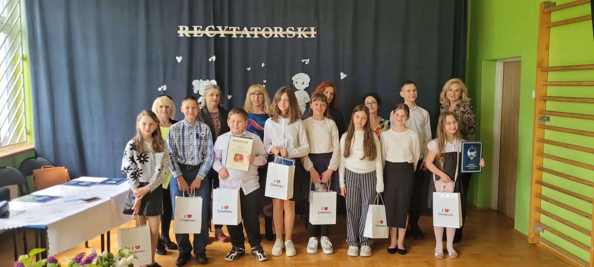 Słowo, które łączy pokolenia. Gminny Konkurs Recytatorski w Januszowej