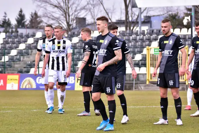 Drużyna Sandecji wygrywa w meczu z Łódzkim KS-em