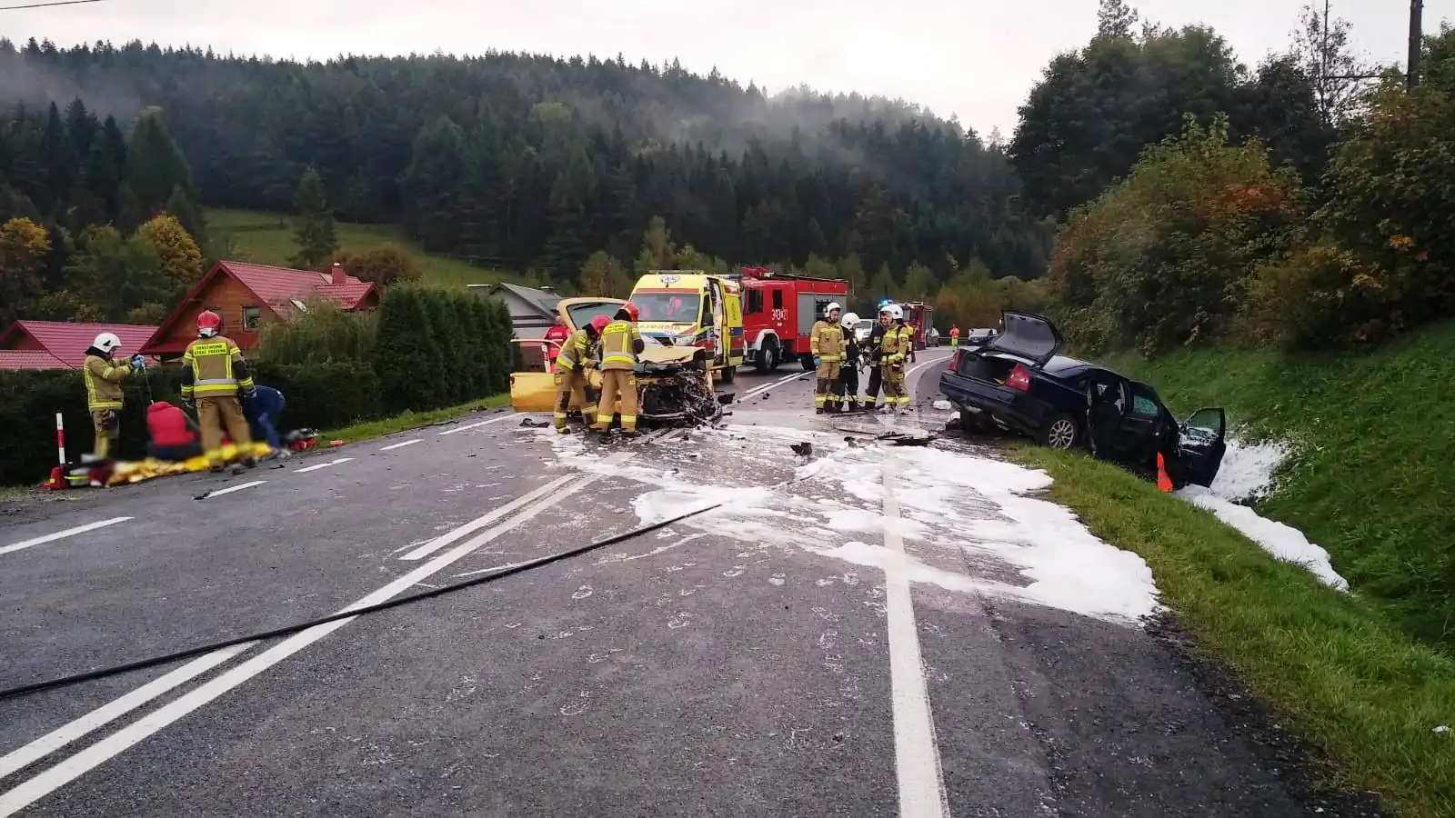 Wypadek w Nowej Wsi. 5 osób poszkodowanych w tym jedna ciężko