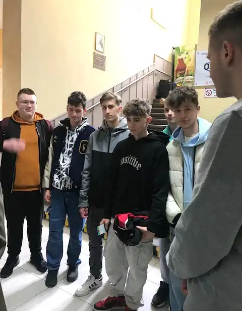 Dzień Otwarty w ZS w Starym Sączu. Szkołę odwiedziło ponad 150 osób