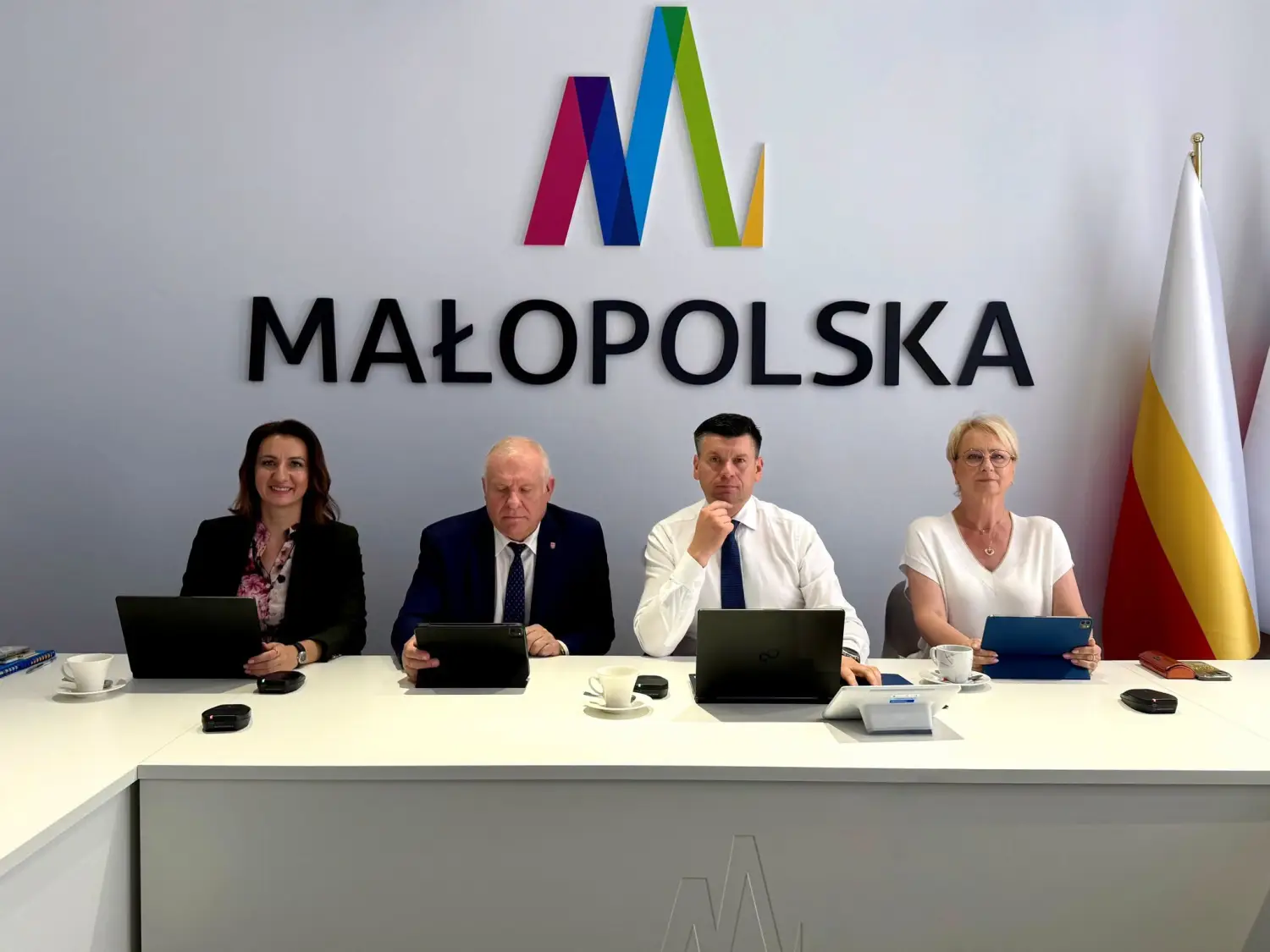 Ścieżki rowerowe, parkingi i inwestycje przeciwpowodziowe. Małopolska rozdysponowała kolejne środki