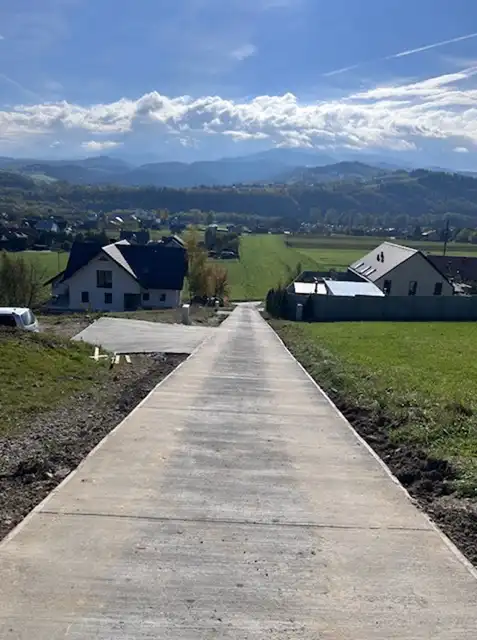 Kolejne drogi w Gminie Łącko po modernizacji