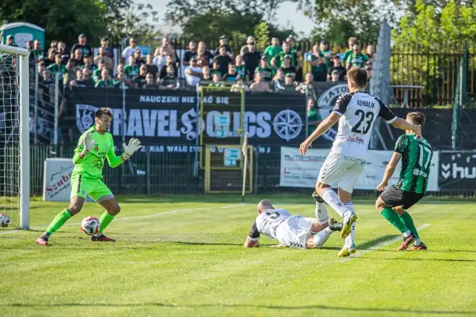 Drużyna Sandecji pokonuje Stal Stalową Wolę w drugiej kolejce rozgrywek