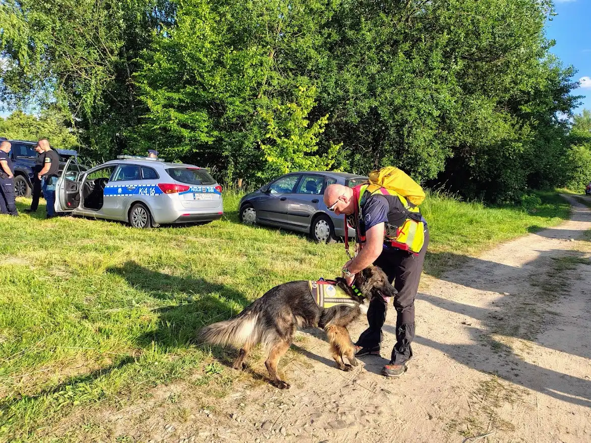 Zaginiony 2025: 100 hektarów, 50 ratowników, 1 misja – uratować życie