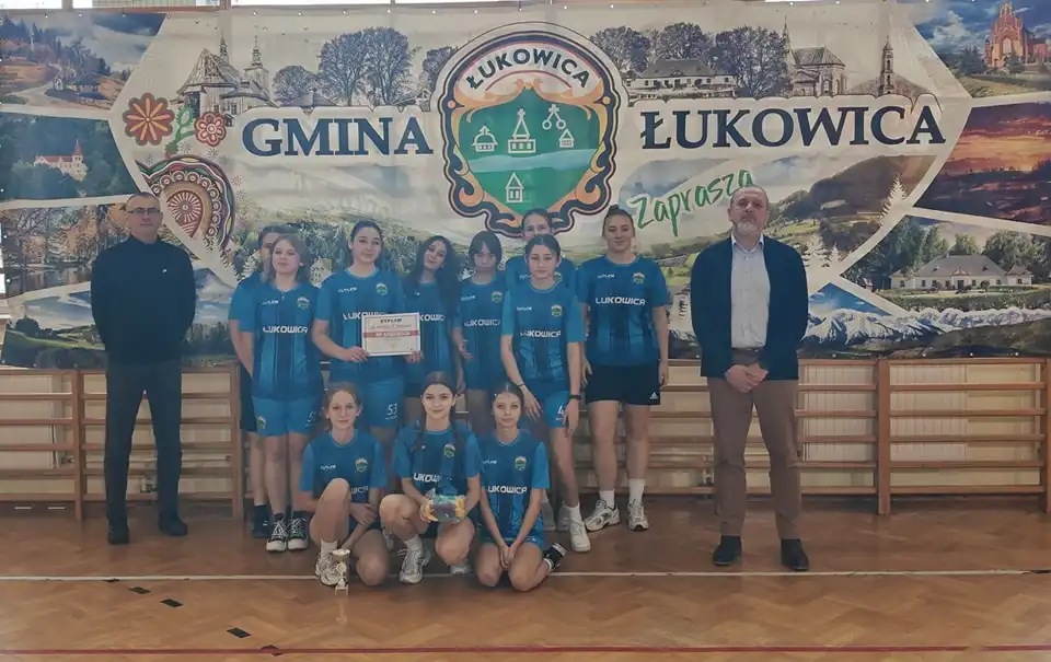 Igrzyska Młodzieży Szkolnej w Piłce Ręcznej. Sportowe emocje w Łukowicy