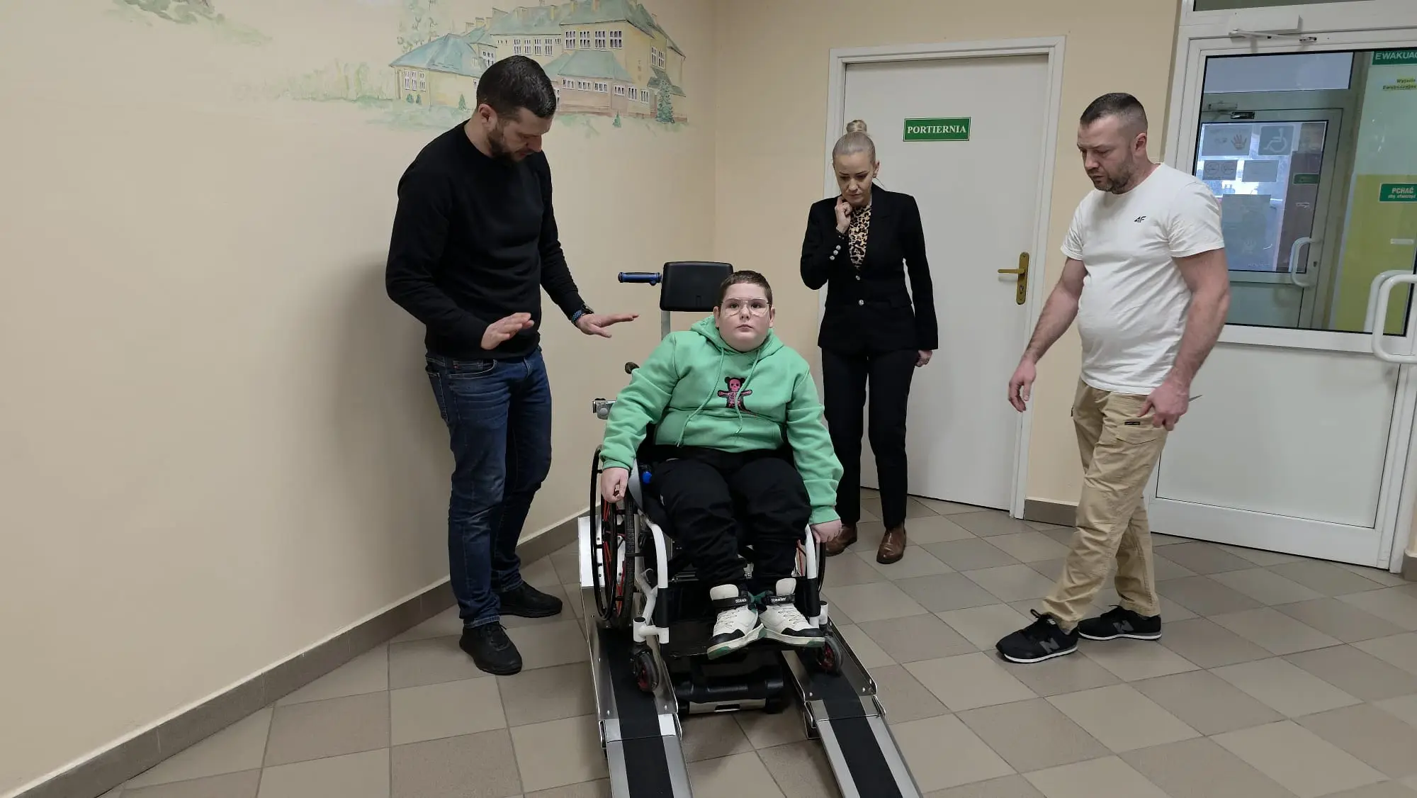 Wspólna inicjatywa rodziców i szkoły przyniosła efekt. Zniknęła bariera, pojawiła się radość