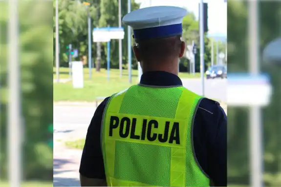 Długi sierpniowy weekend na Sądecczyźnie. 44 zdarzenia drogowe, 7 nietrzeźwych