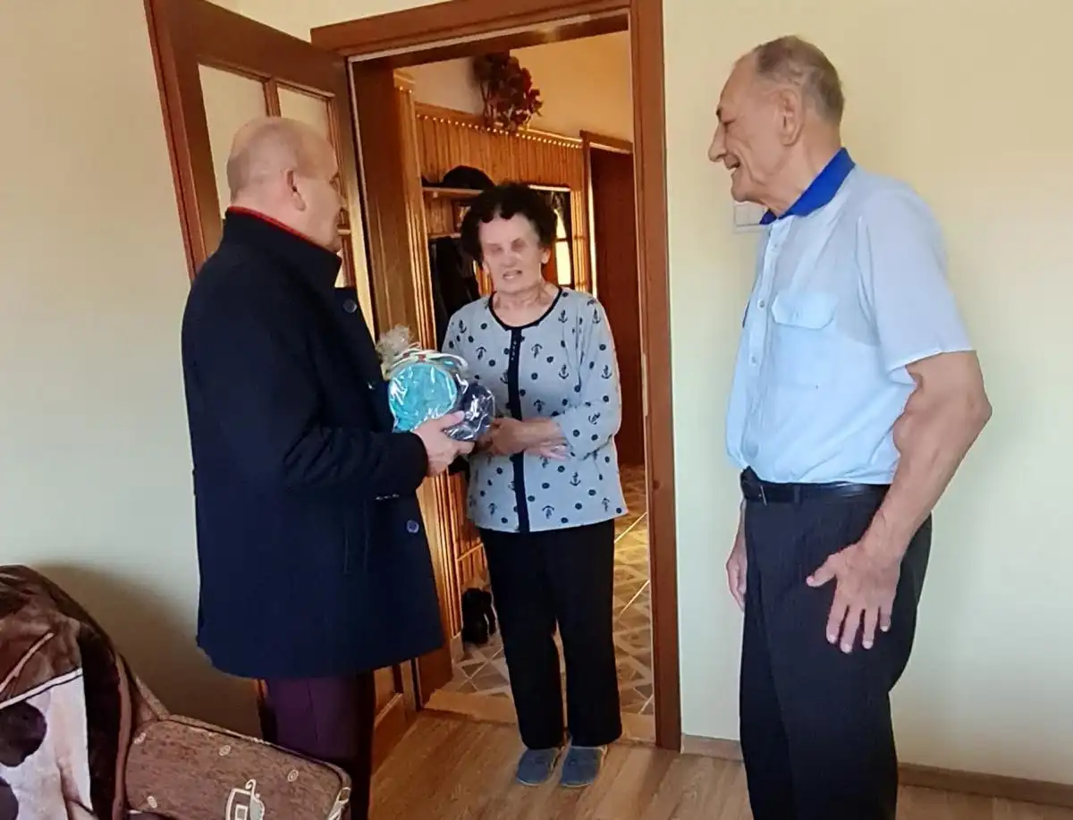 Wójt Gminy Podegrodzie odwiedził pary małżeńskie obchodzące Jubileusz Złotych Godów