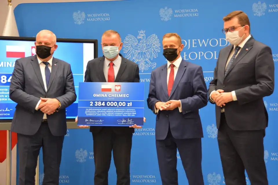 Gminy i powiaty w subregionie sądeckim z rządowym wsparciem na usuwanie skutków powodzi
