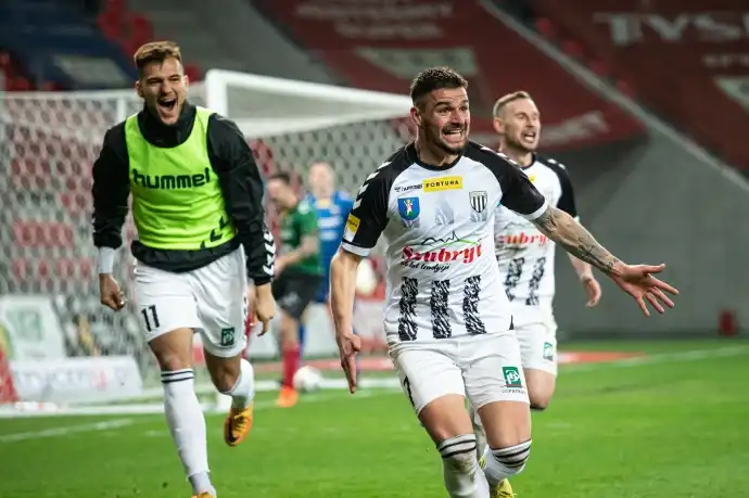 Trzy punkty wracają do Nowego Sącza. Sandecja wygrywa z GKS-em Tychy