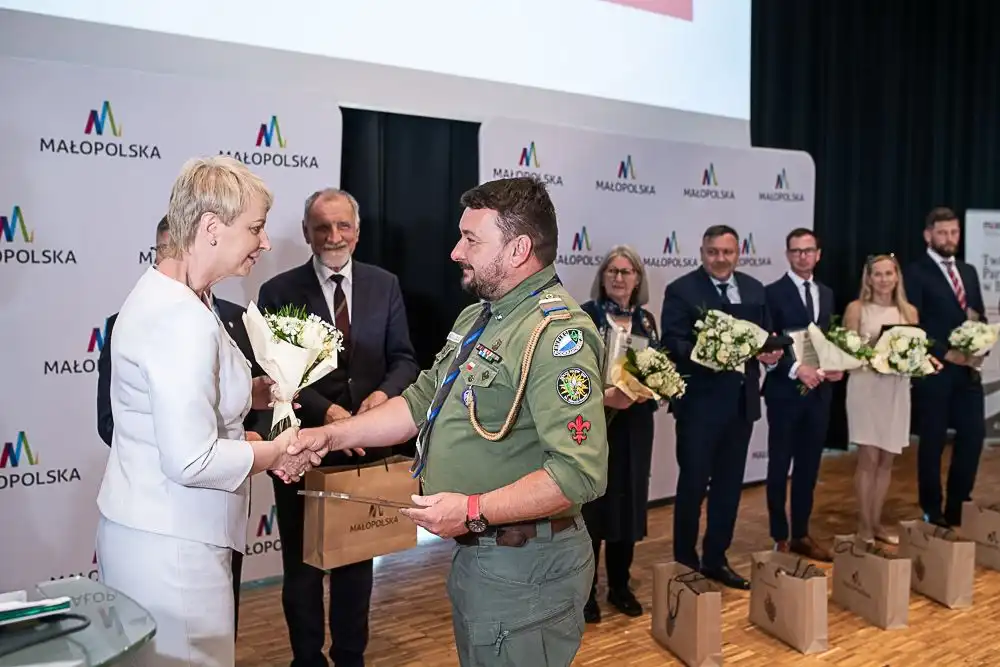 Małopolska: Gala Amicus Hominum i Kryształy Soli. Laureaci nagrodzeni