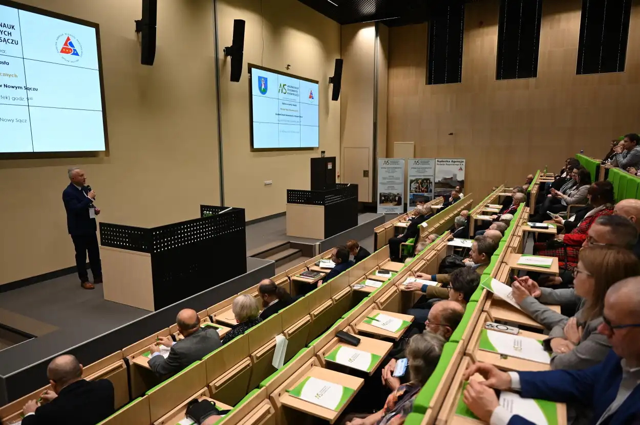 Konferencja Wydziału Nauk Ekonomicznych oraz Sądeckiej Agencji Rozwoju Regionalnego - "Kultura w rozwoju miasta"