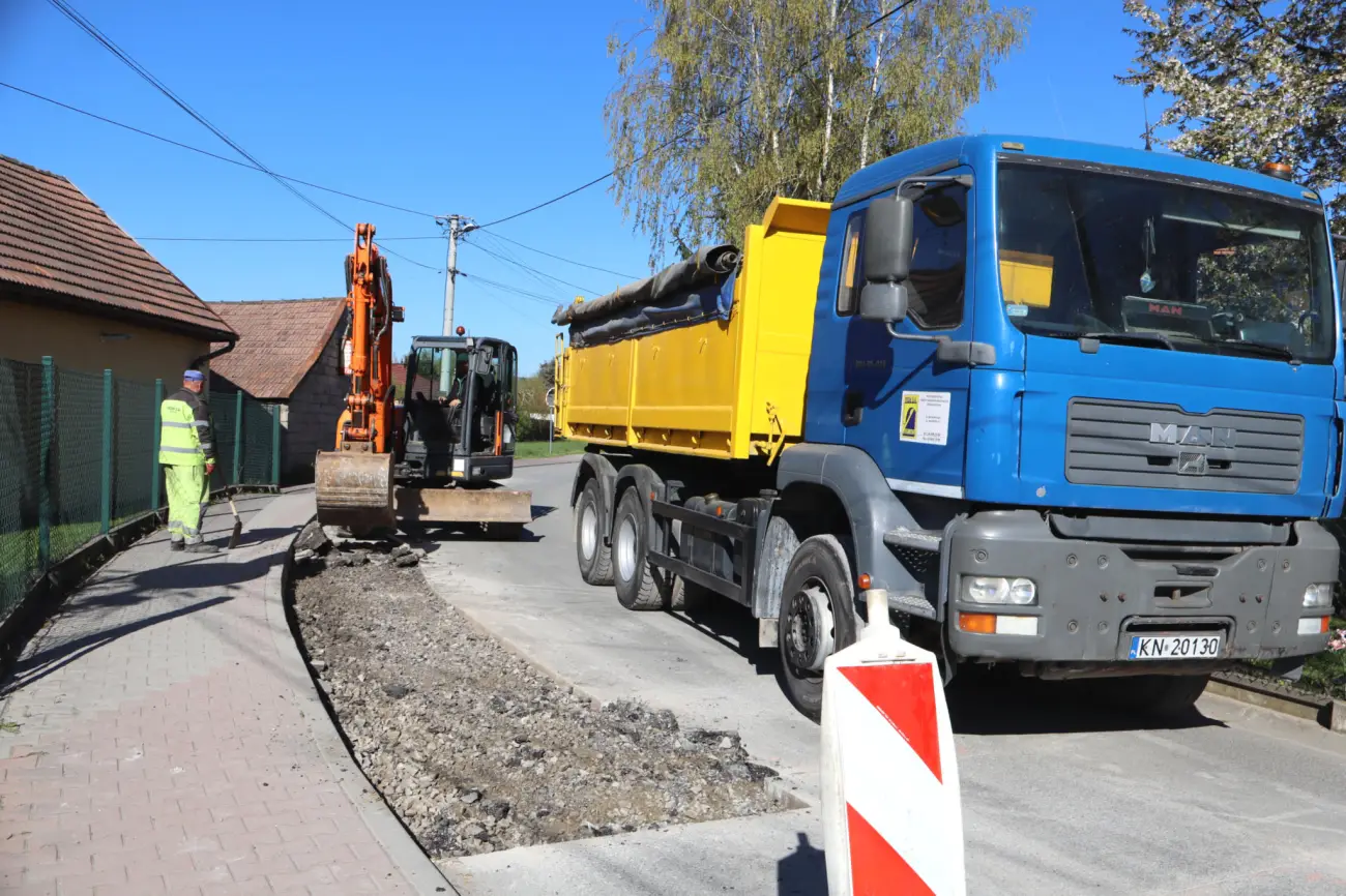 Starowiejska w remoncie. Droga znika pod frezarkami