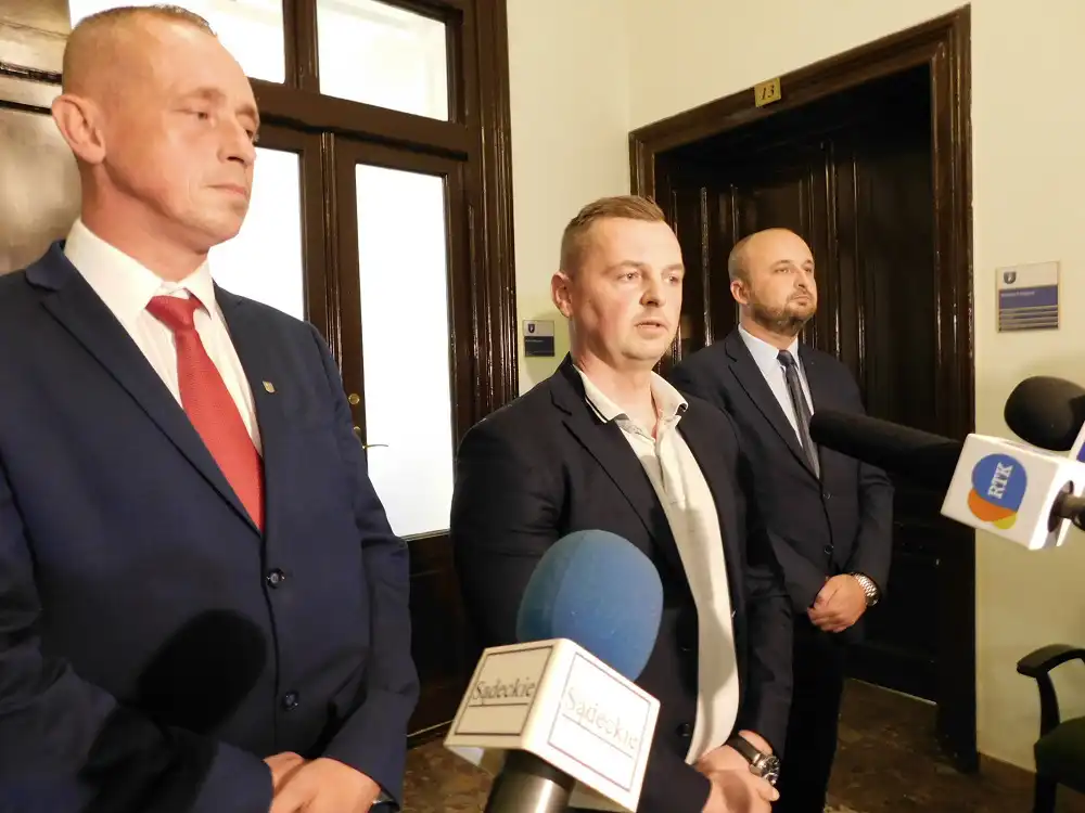 Do Koalicji Nowosądeckiej dołącza dwóch radnych