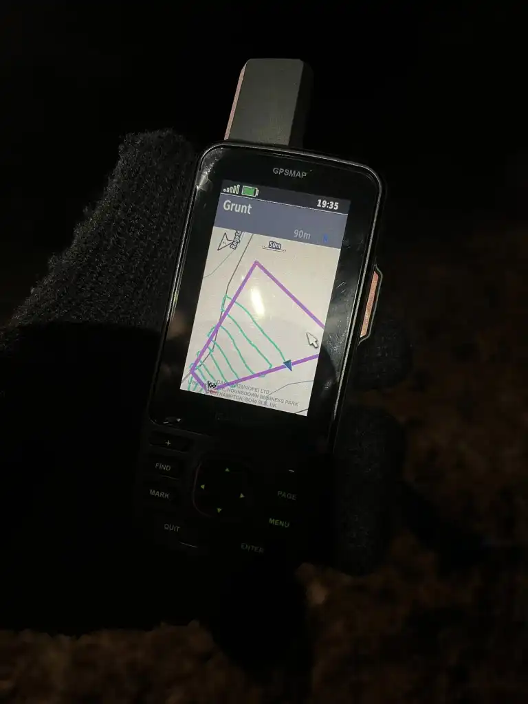 Dzięki technologii i współpracy odnaleziono zaginionych. Nocne ćwiczenia w Regietowie