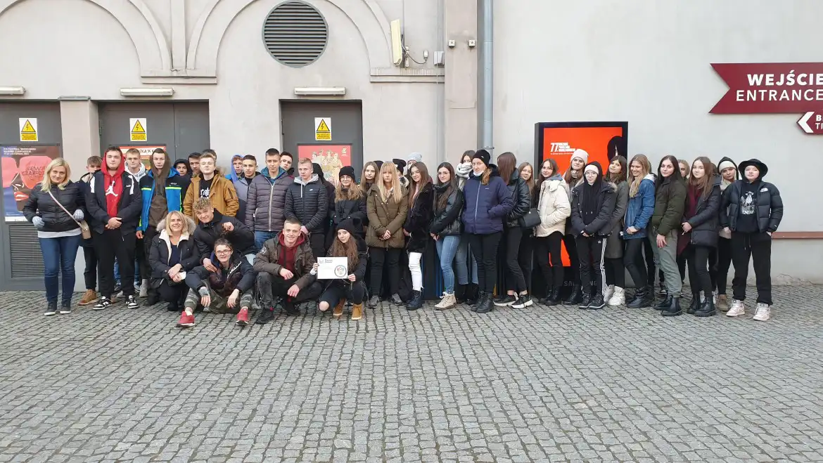 Uczniowie ZSP w Krynicy-Zdroju "Poznają Polskę"