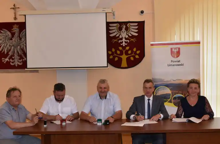 Będzie remont drogi powiatowej Mszana Górna – Podłopień. Umowa podpisana