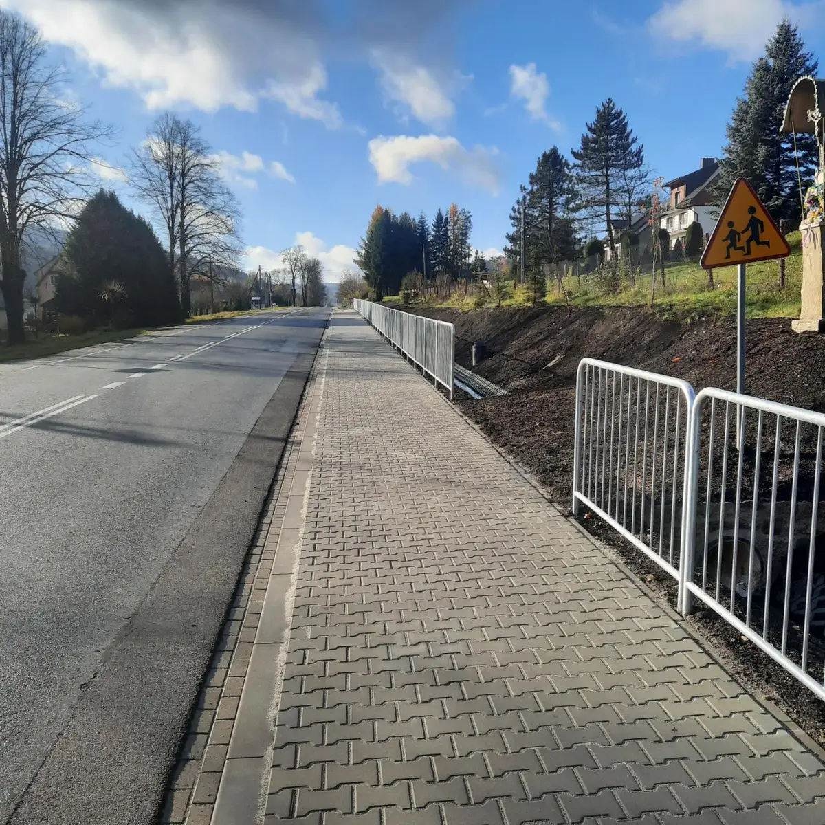 Piesi w Polanach i Piorunce zyskają bezpieczne przejścia
