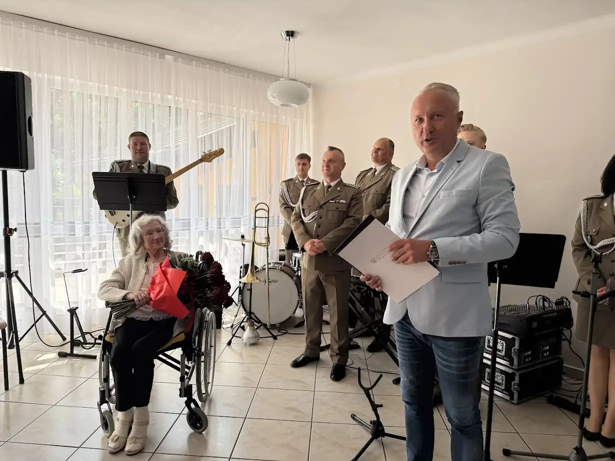 Sto lat i więcej! Pani Helena świętuje wyjątkowy jubileusz