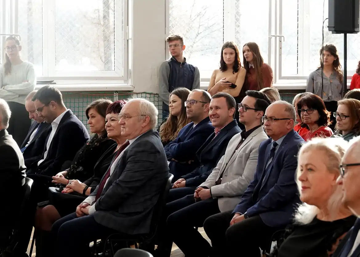 Wspólne kolędowanie i potrawy wigilijne w ZSP w Nawojowej