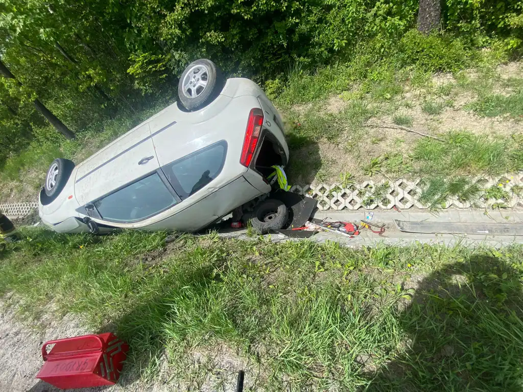 Kraksa na DK28 w Gródku