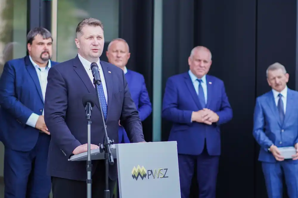 Minister Przemysław Czarnek odwiedził uczelnie w Nowym Sączu