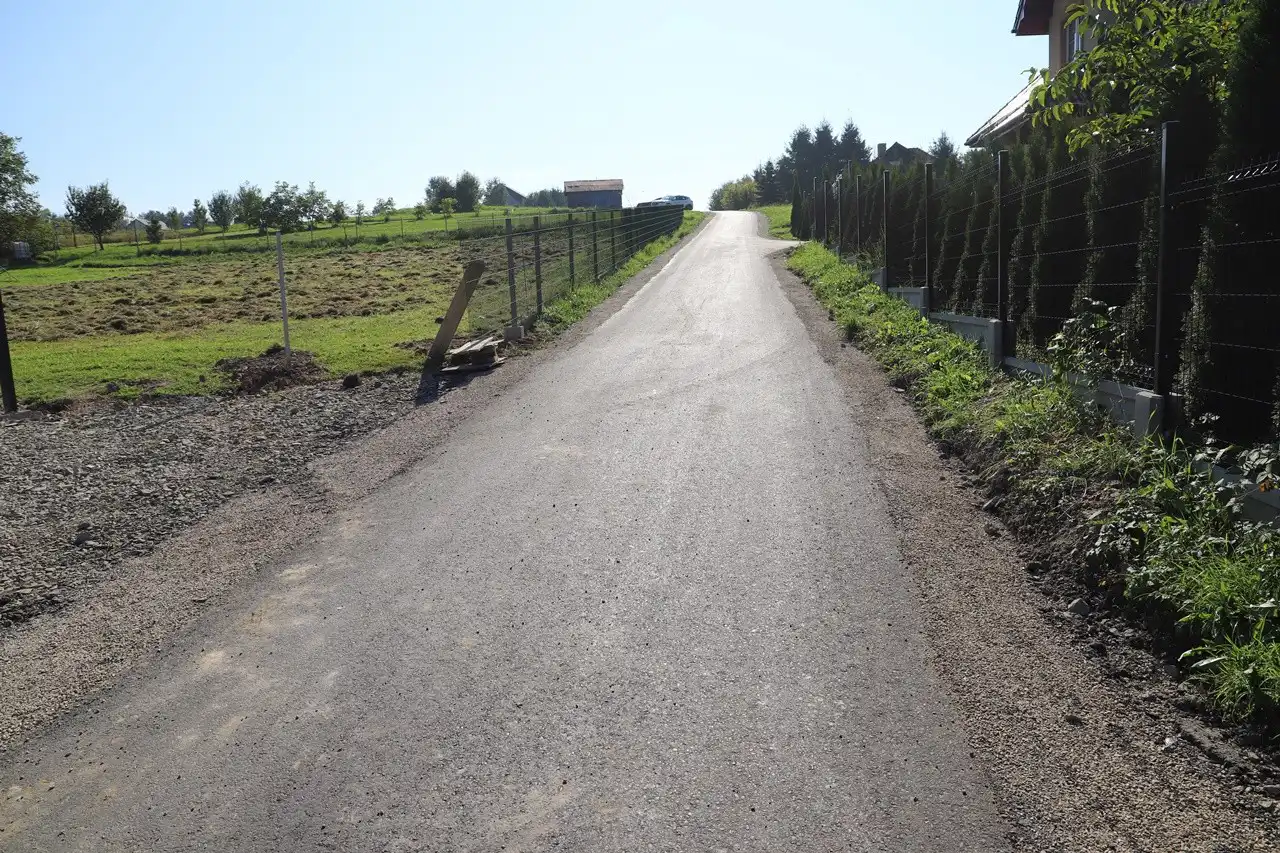 W Gminie Limanowa zmodernizowano kolejne odcinki dróg