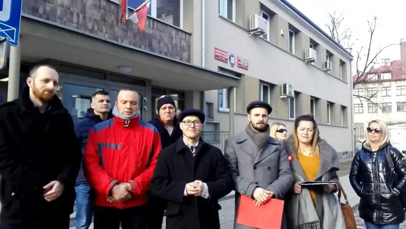 Aktywiści z Nowego Sącza o zasadności wprowadzania reżimu sanitarnego