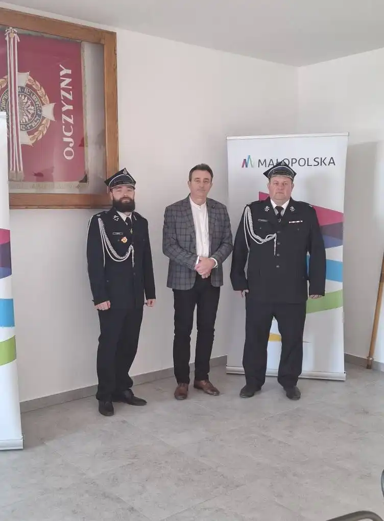 Strażacy z OSP Jaworzna i OSP Ujanowice z nowym wsparciem