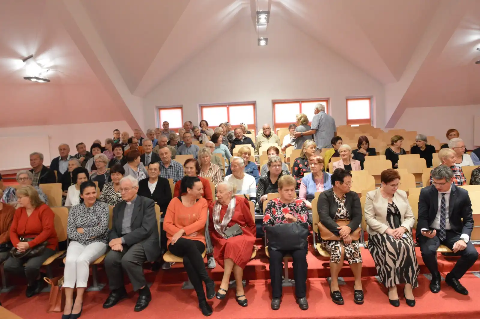 Dzień Seniora w Tymbarku. Święto dojrzałej jesieni życia