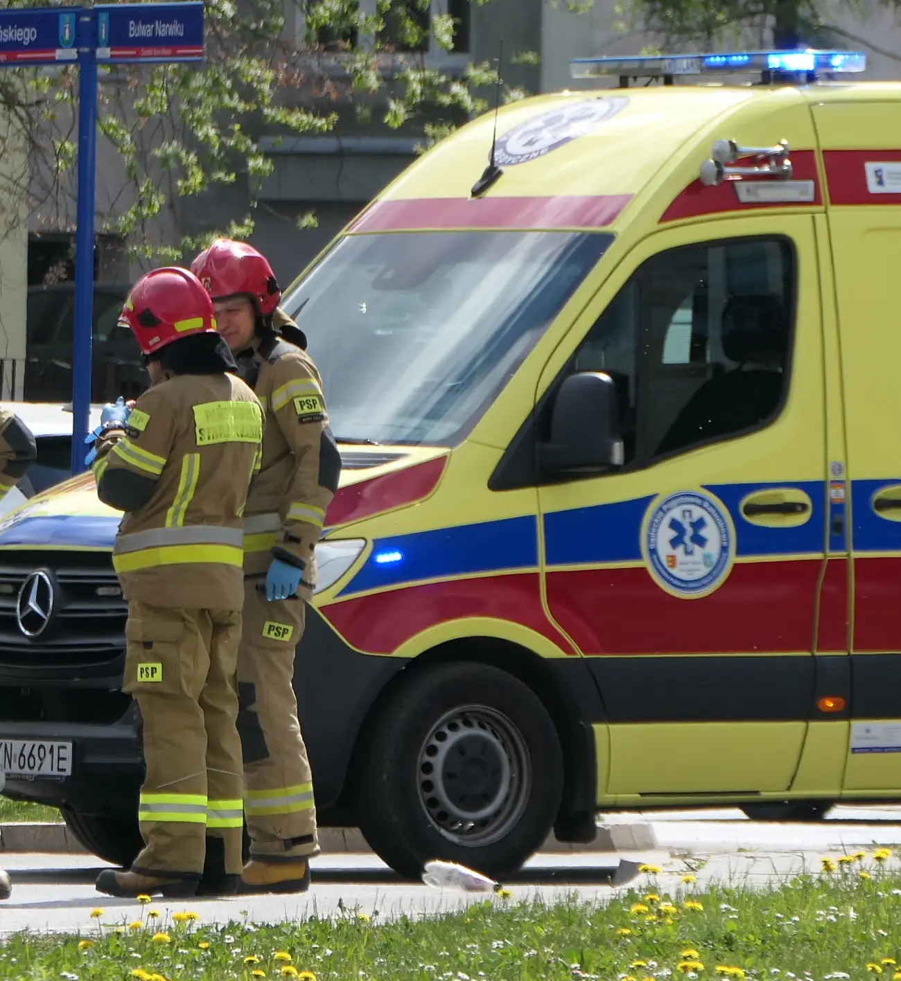 Krynica-Zdrój: zderzenie BMW z ciężarówką