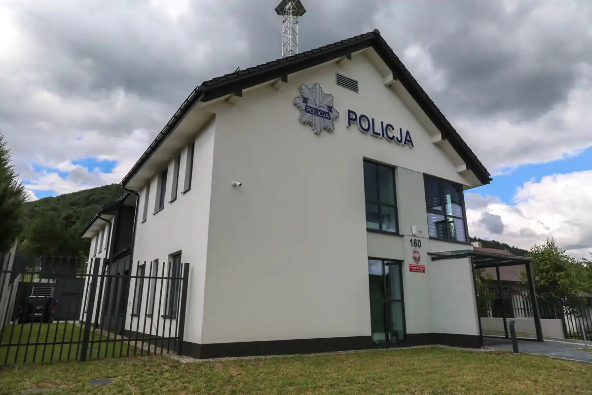 W Uściu Gorlickim otwarto nowy budynek Posterunku Policji