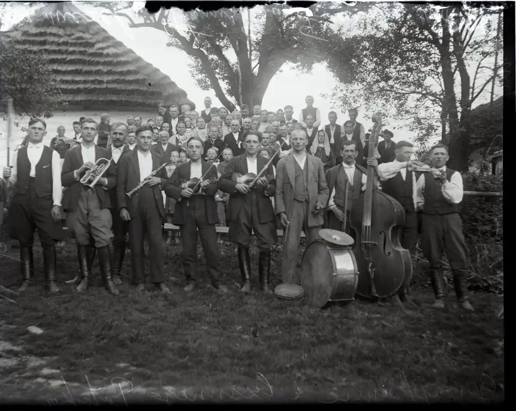 „Z rękopisu Rudolfa Józefowskiego - muzyka ludowa Sądecczyzny"