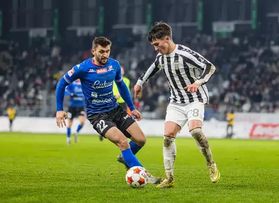 Kibice odśnieżali, piłkarze walczyli. Ostatni domowy mecz Sandecji na remis