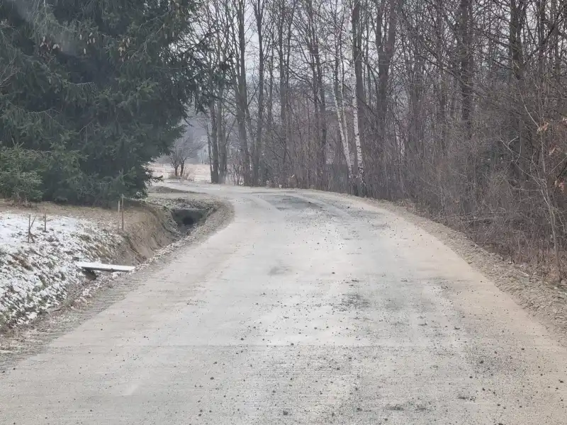 Droga do rezerwatu "Cisy w Mogilnie" zmodernizowana