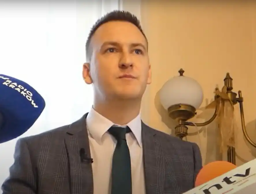 Radny Maciej Rogóż zawieszony w Klubie PiS - Wybieram Nowy Sącz