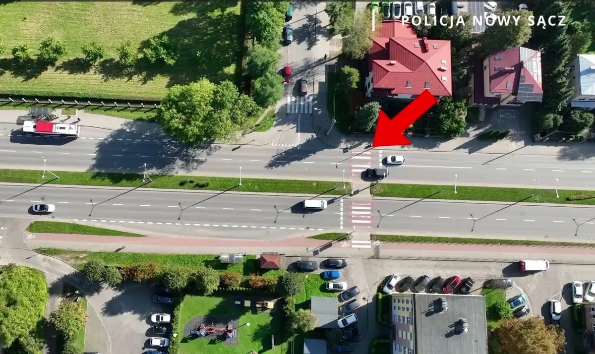Nowy Sącz: Policyjny dron rejestrował wykroczenia w rejonie przejść dla pieszych