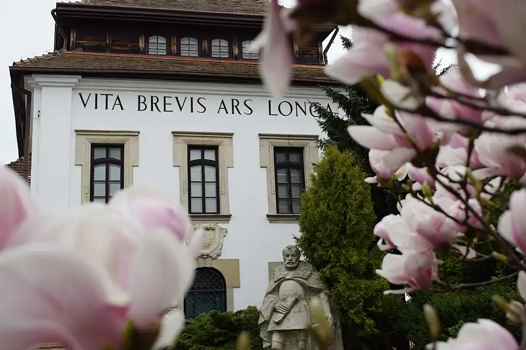 Muzeum Dwory Karwacjanów i Gładyszów w Gorlicach laureatem w konkursie „Lider Małopolski 2021”