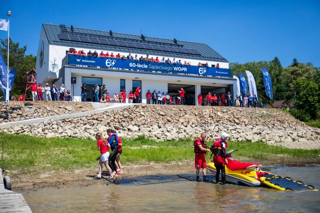 Sądeckie WOPR świętuje swój jubileusz. Jednostka ma również oficjalnie nową siedzibę