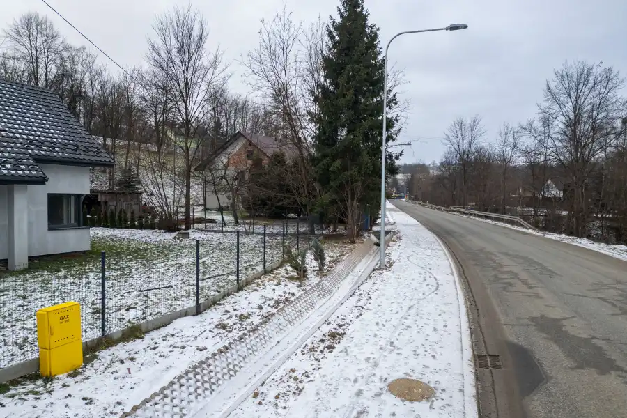 Kolejna inwestycja gminy Grybów zakończona. Piesi zyskali nową infrastrukturę