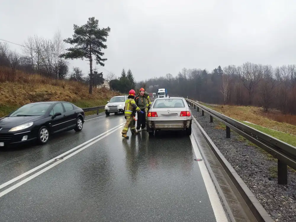Kolizja na DK75 w Tęgoborzy