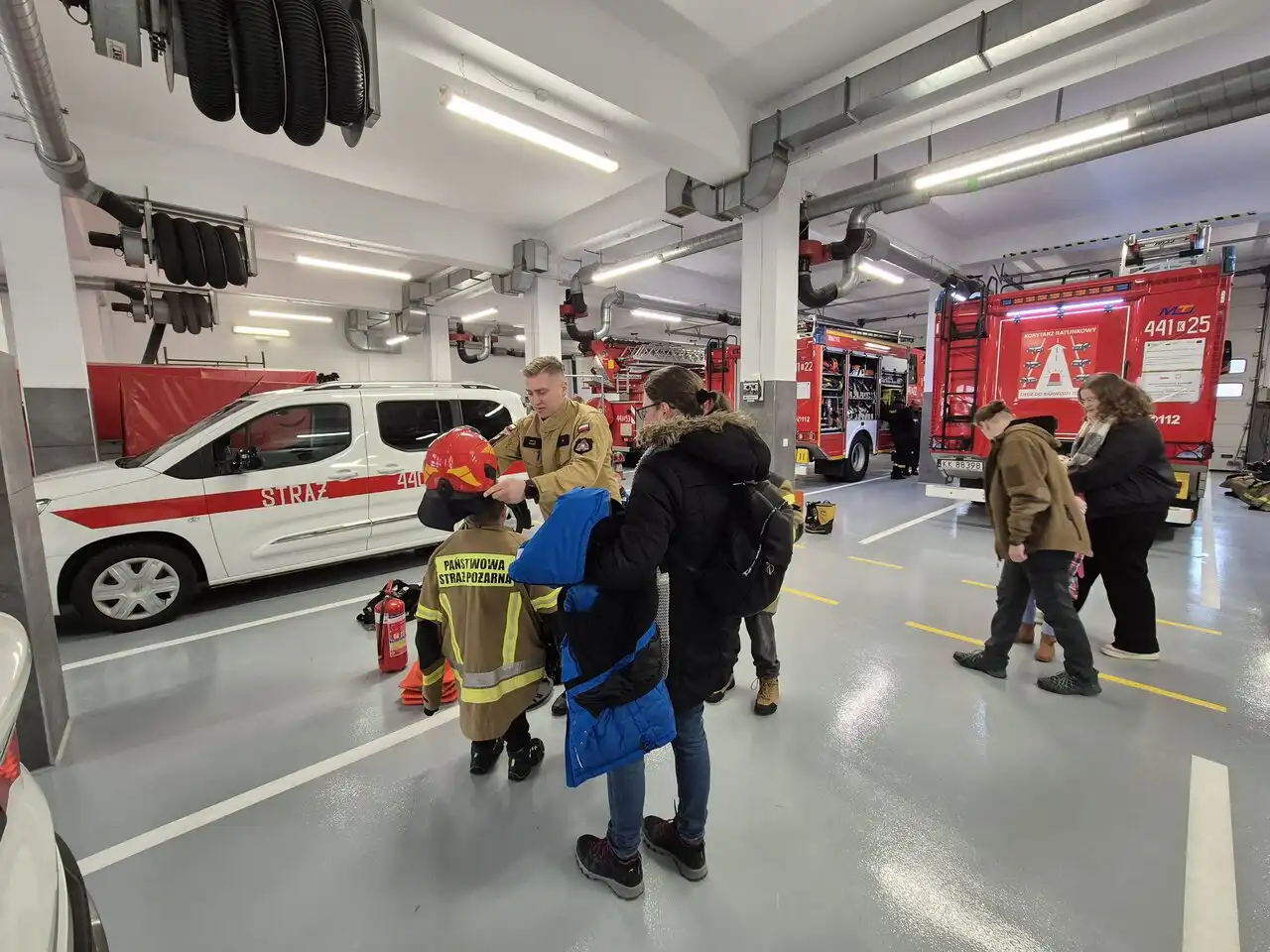 Strażacy z Gorlic wsparli 33. Finał WOŚP organizując zbiórki i pokazy