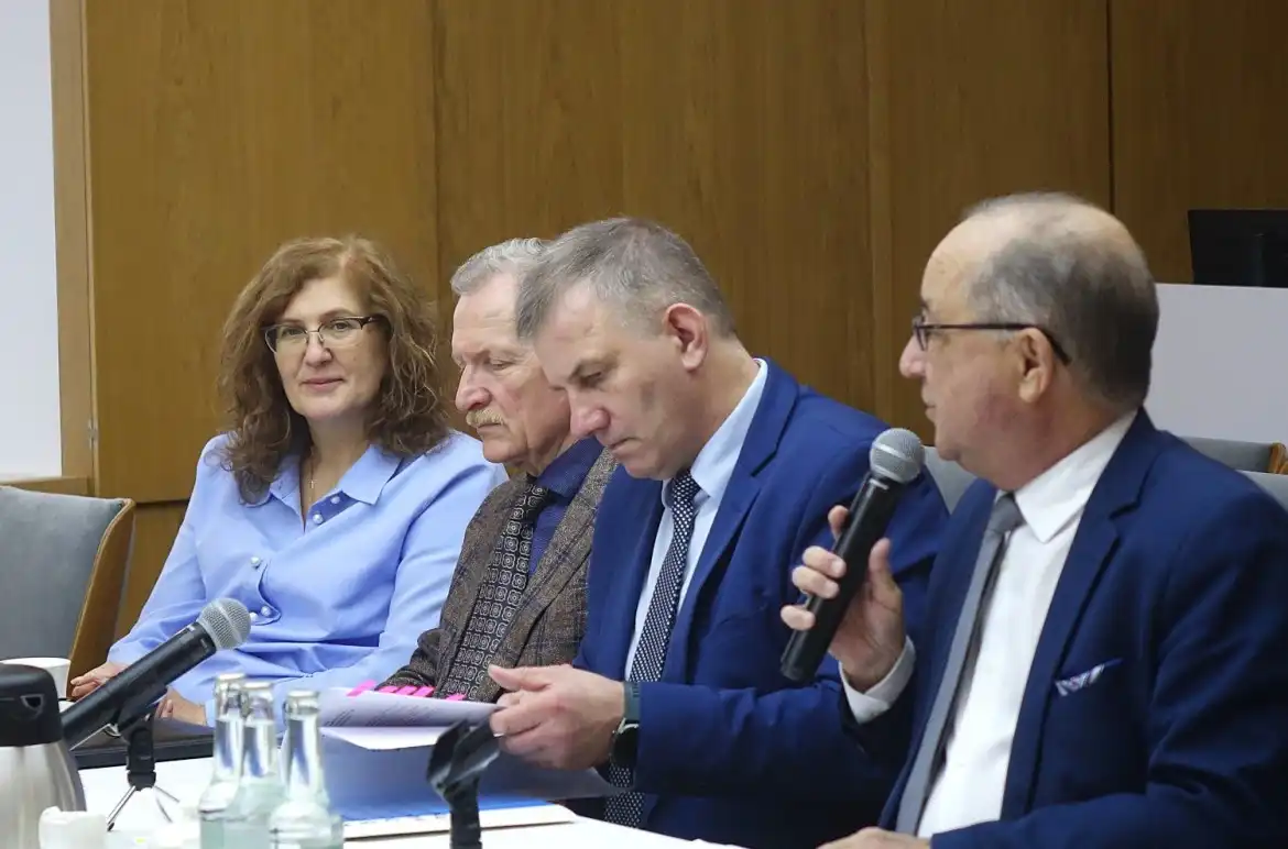 Budżet 2025 i nowe wyzwania dla bezpieczeństwa w Nowym Sączu i powiecie