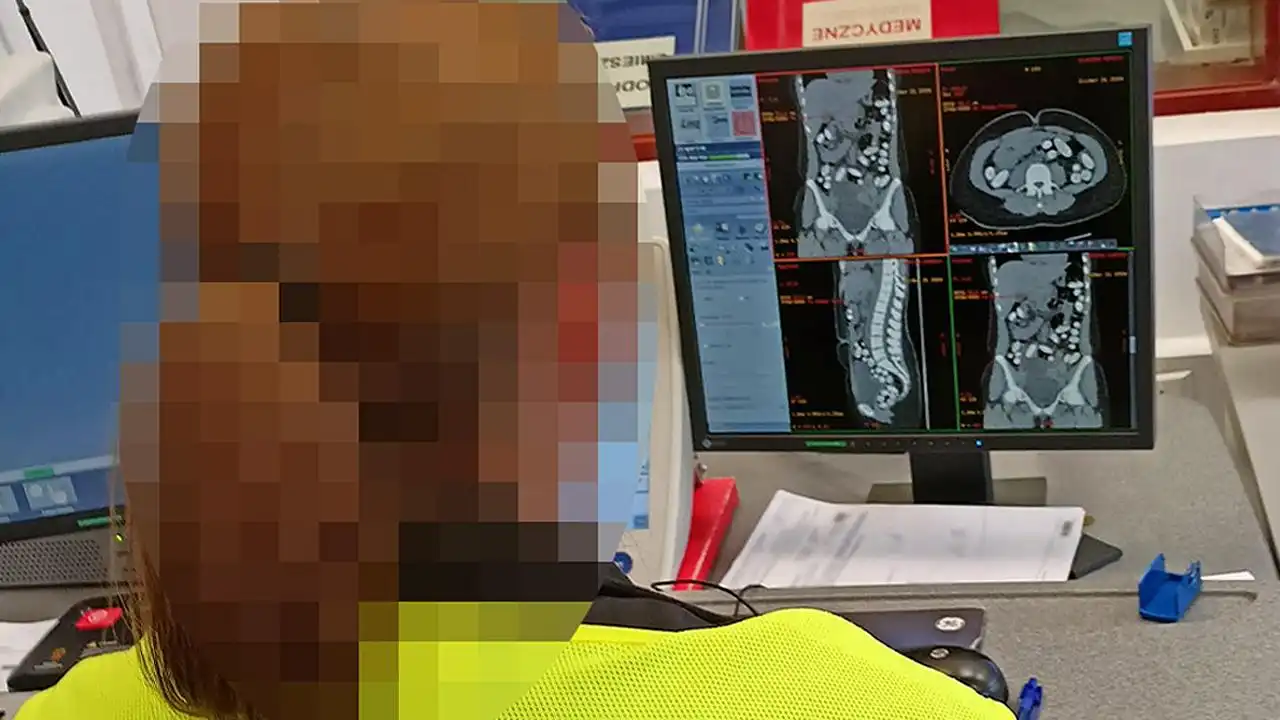 Kokaina w plecaku i żołądku. Udaremniony przemyt narkotyków na lotnisku