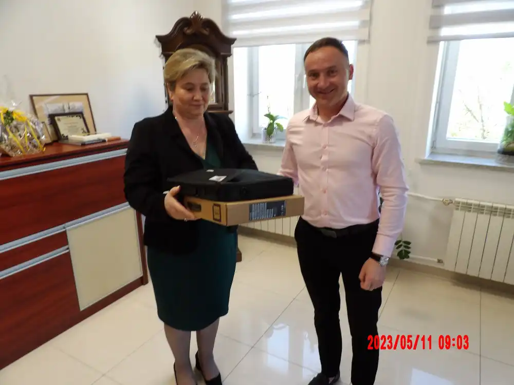 Gmina Grybów z dofinansowaniem na zakup sprzętu do nauczania
